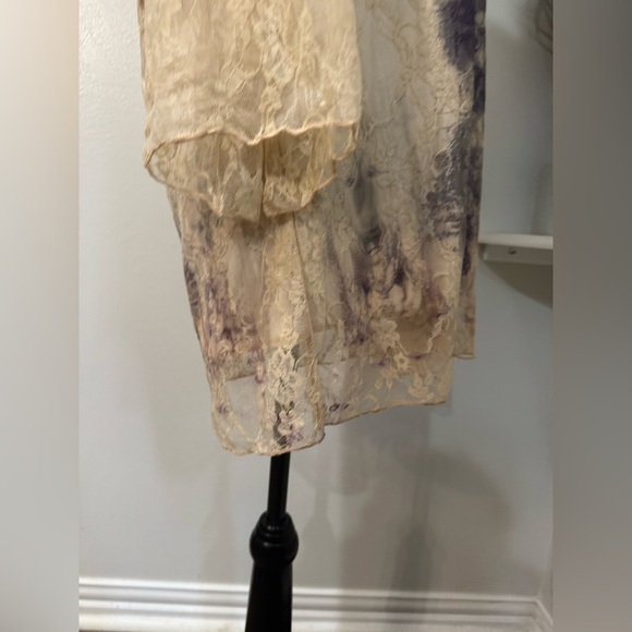 Frazzle Cream lace and Purple floral with rhinestones Lined Blouse size Large - Picture 6 of 9